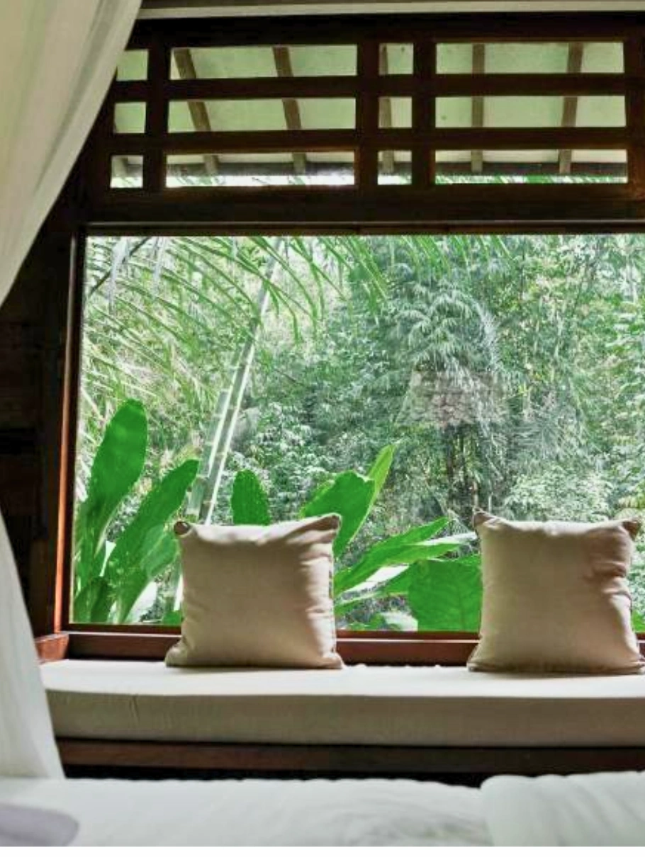 karu cabin view