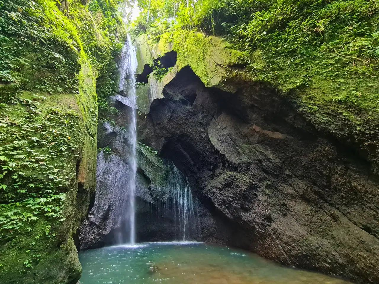 bali waterfall